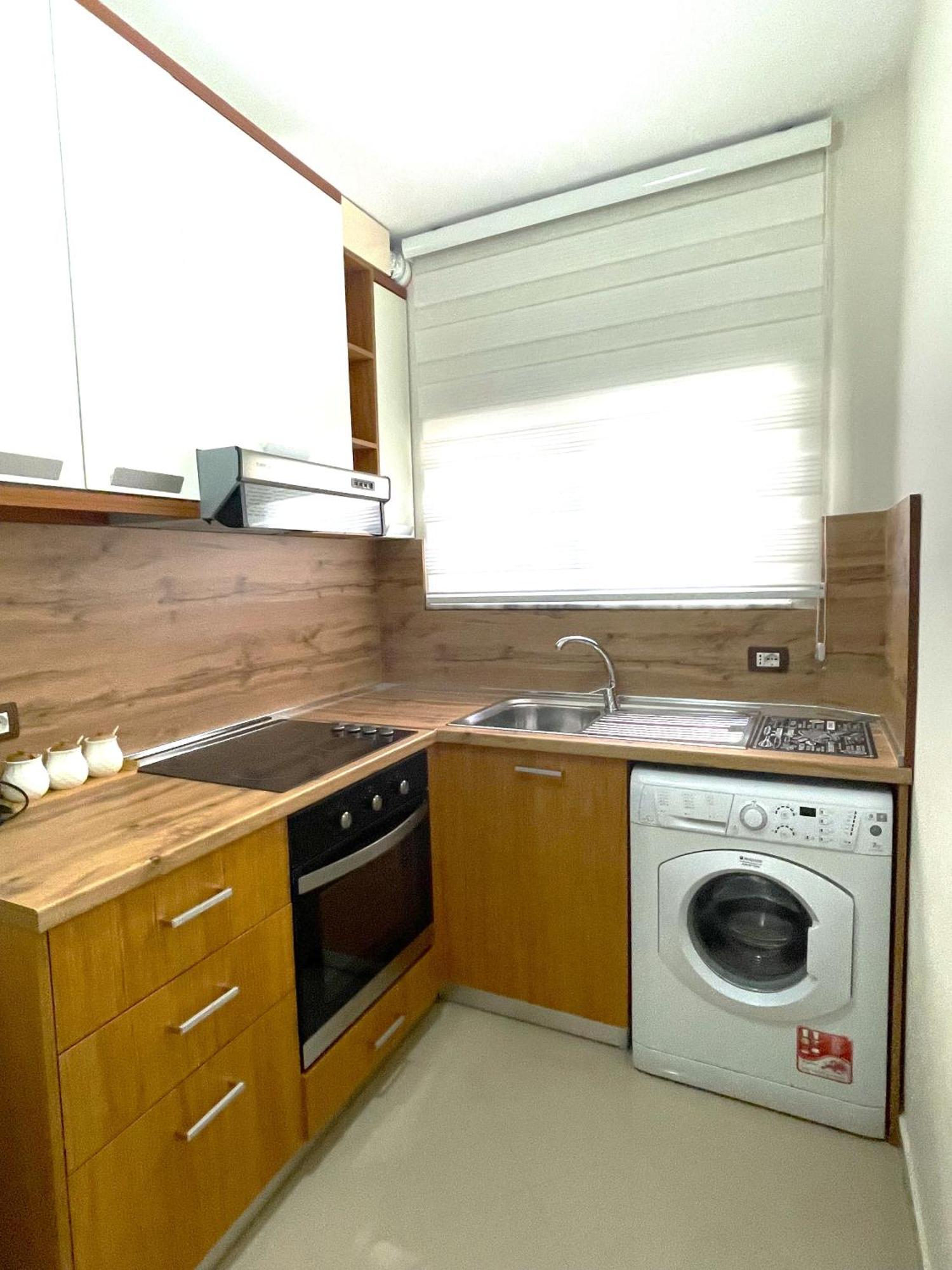 Peace Apartments Дуррес Экстерьер фото